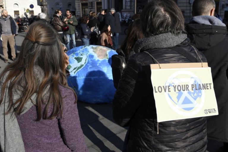 I giovani si incontrano per combattere i cambiamenti climatici