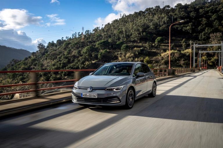 Golf 8 ora disponibile anche a metano