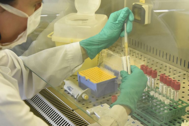 Covid 19, da ricerca malattie genetiche contributo contro virus