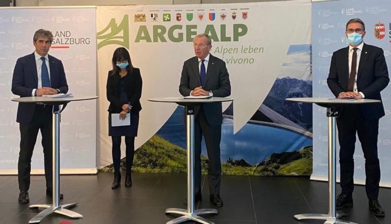 Regioni Alpine, alla Lombardia la presidenza di Arge Alp