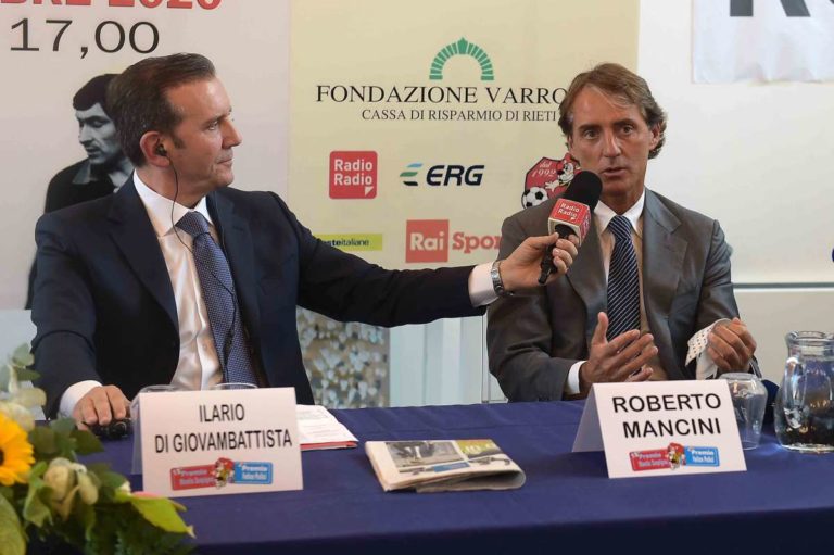 Mancini “E’ giunto il momento di riaprire gli stadi”