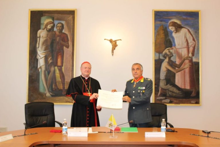 Parrinello Commendatore dell’Ordine di San Gregorio Magno