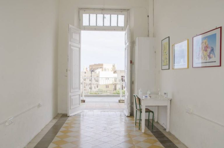 Covid-19, increase in cases with the re-opening of schools in Malta