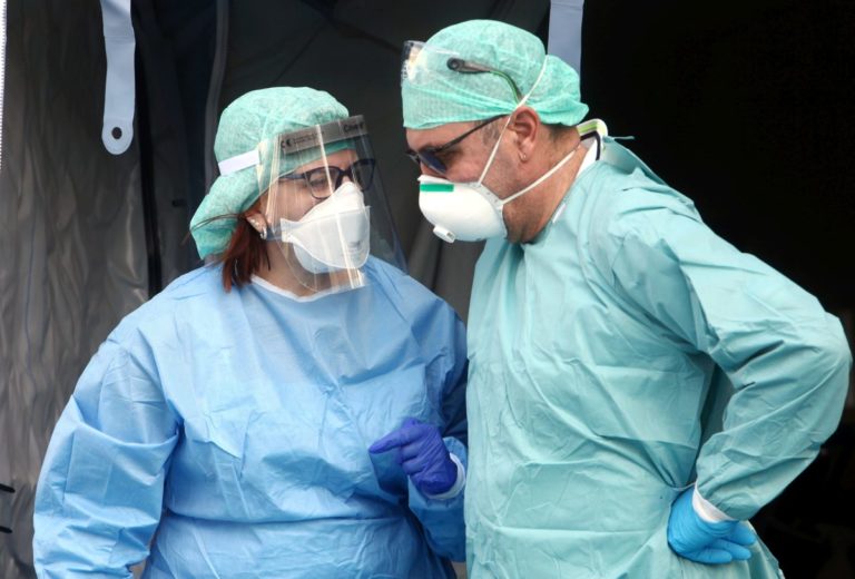 Coronavirus, 2.257 nuovi casi e 16 decessi