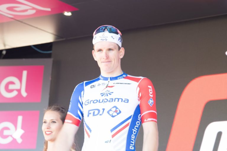 Demare vince al fotofinish la quarta tappa del Giro d’Italia