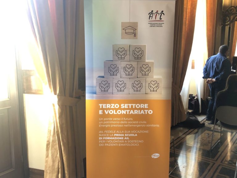 Pazienti ematologici, l’AIL apre una scuola di formazione per volontari