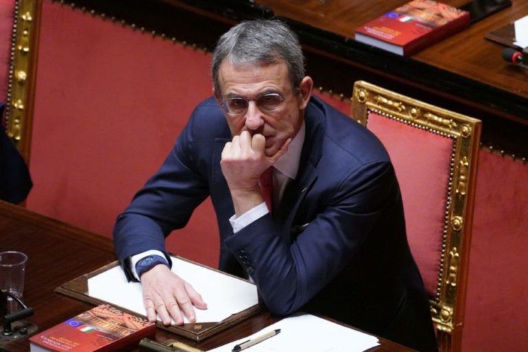 Rifiuti, Costa “Approvare ddl ‘Terra Mià contro i roghi degli impianti”