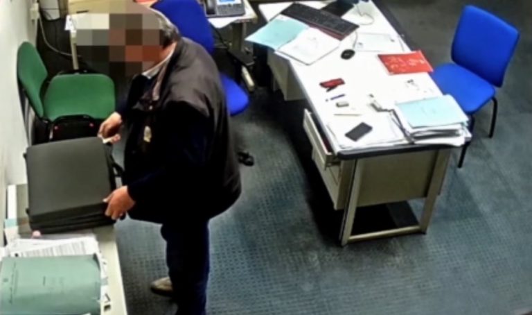 Mazzette per false revisioni alla Motorizzazione di Ferrara, 7 arresti