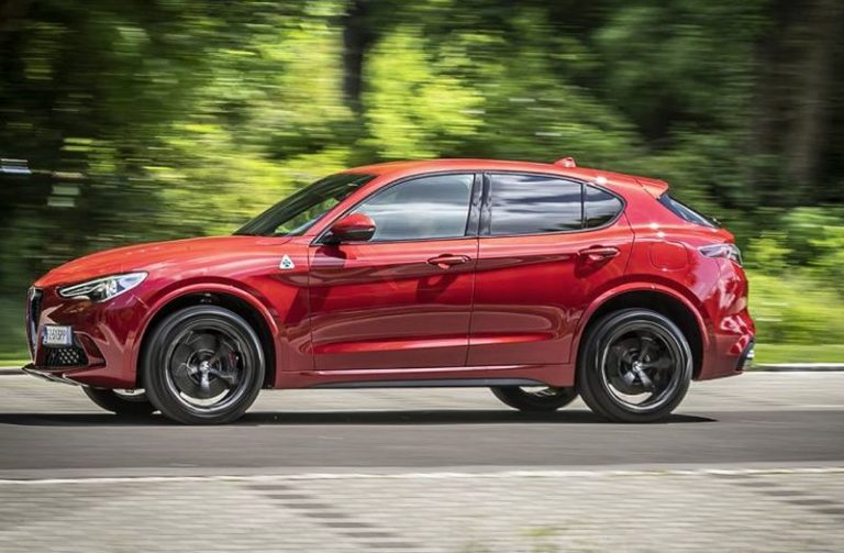 Alfa Romeo Stelvio Quadrifoglio nominato “Suv dell’anno”