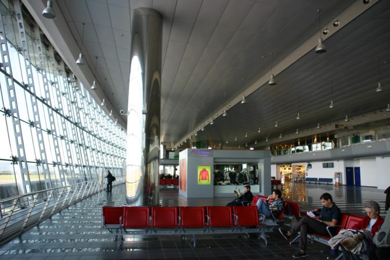 All’aeroporto di Torino nuovo Covid test point