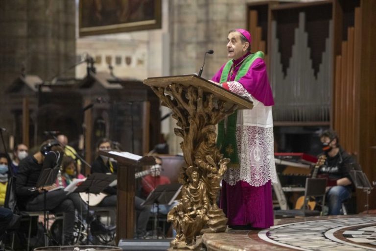 Coronavirus, positivo l’Arcivescovo di Milano Delpini