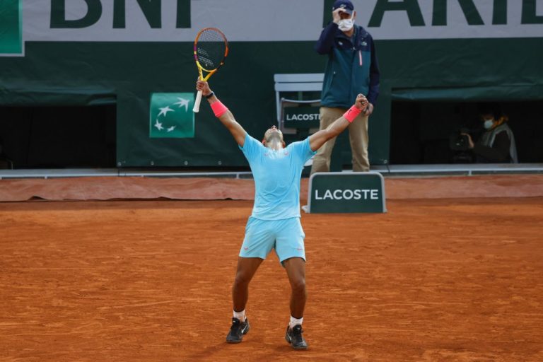Al Roland Garros Nadal fa 13, Djokovic ko in tre set