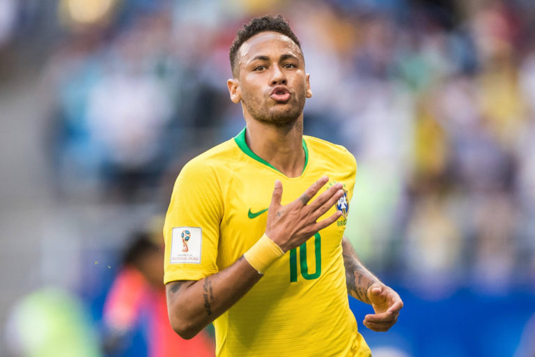 Neymar trascina il Brasile, gol italiani in Sudamerica