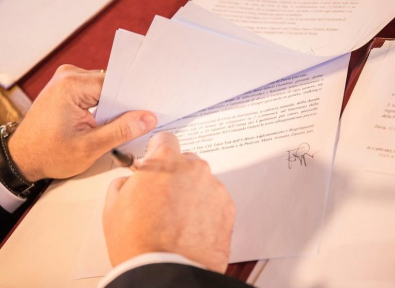 Università, aumentano iscritti ma non si colma il gap con l’Ue