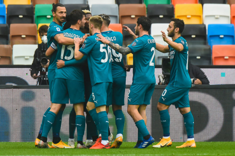 Acrobazia Ibra, il Milan vince 2-1 a Udine