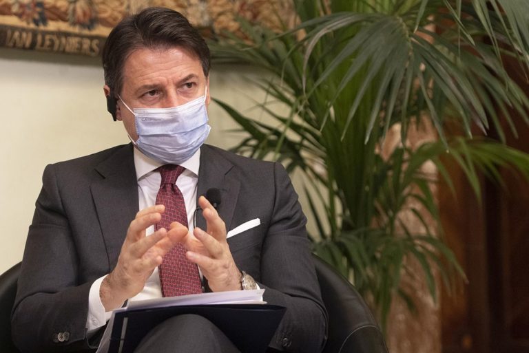 Conte “Stiamo finalizzando il decreto ‘Ristori bis'”
