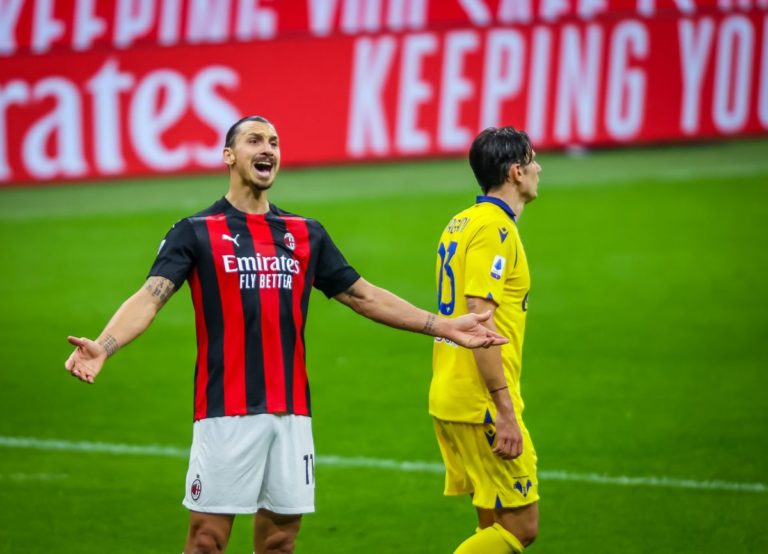 Milan 2-2 in rimonta col Verona, Ibra sbaglia rigore poi pareggia