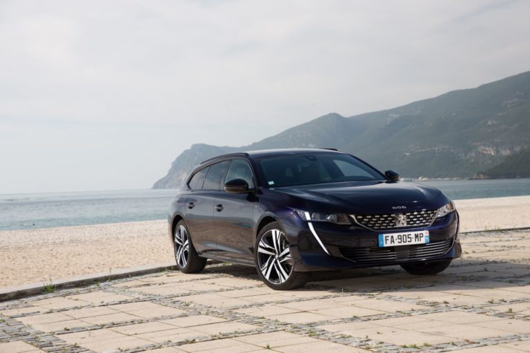 Peugeot rinnova la gamma dell’ammiraglia 508