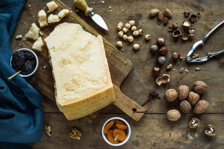 Parmigiano Reggiano, crescono vendite, quotazioni e produzione