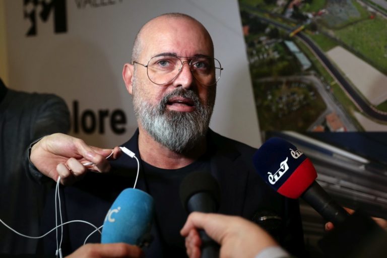 Coronavirus, Bonaccini “Ho la polmonite a uno stadio iniziale”