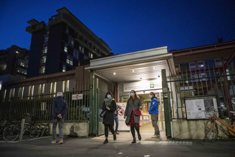 Coronavirus, In Lombardia 8.129 positivi e 158 decessi