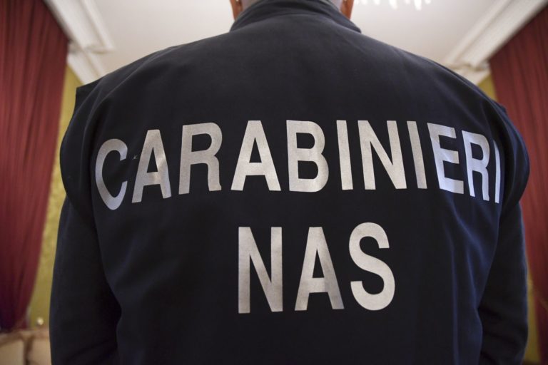 Nas nei supermercati, 18 tamponi positivi e 12 esercizi chiusi