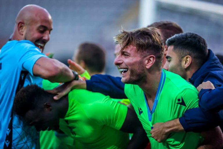 Immobile e Correa in gol, la Lazio passa a Crotone 2-0