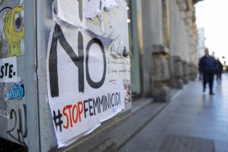 Nel 2020 femminicidi in aumento del 7.3%, fascia più colpita over 65