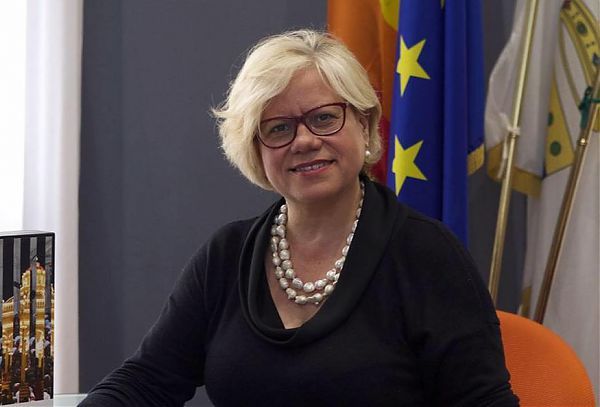 Puglia, Loredana Capone prima donna presidente del Consiglio regionale