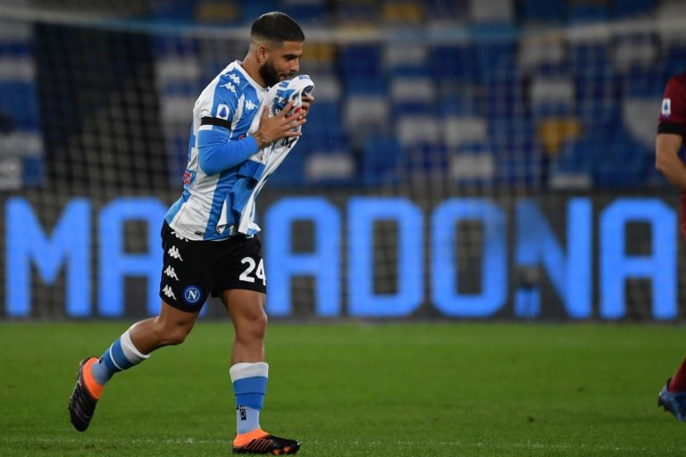 Poker del Napoli contro la Roma nel segno di Maradona