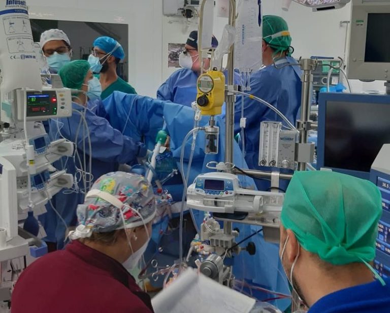 Coronavirus, a Catania intervento cardiochirurgico in paziente positivo