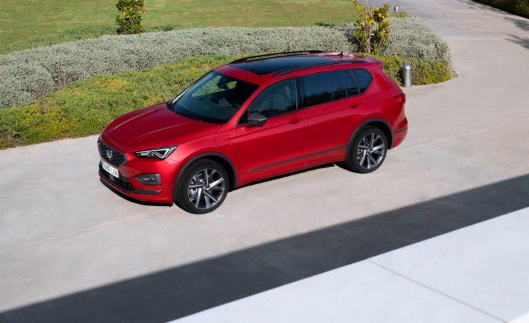 Seat avvia la produzione di Tarraco e-Hybrid
