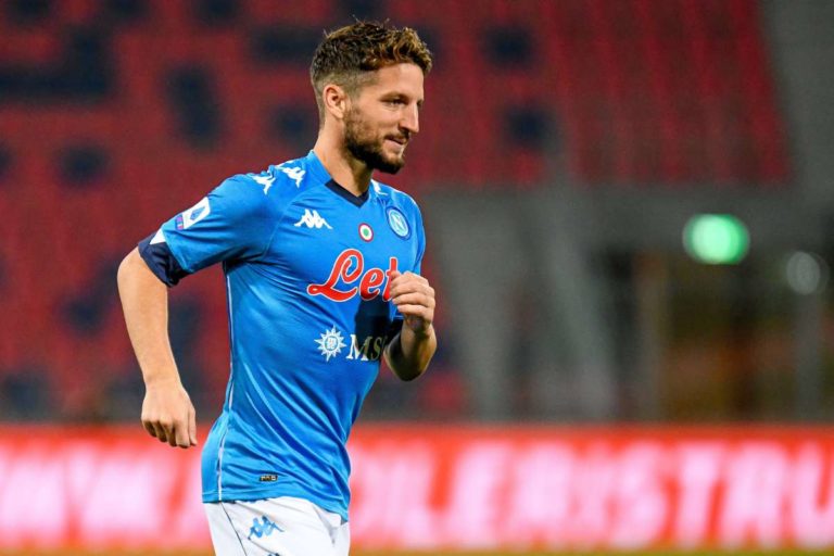 Mertens non basta, il Napoli fa 1-1 contro l’Az Alkmaar