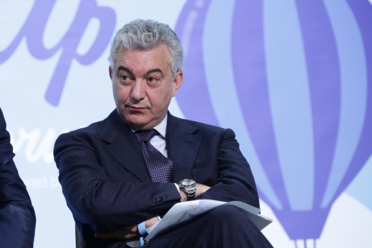 Arcuri “202 milioni di dosi di vaccino nei prossimi 15 mesi”