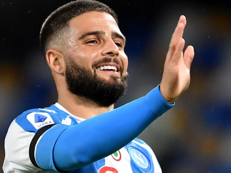 Altro poker del Napoli, Crotone steso, perla di Insigne