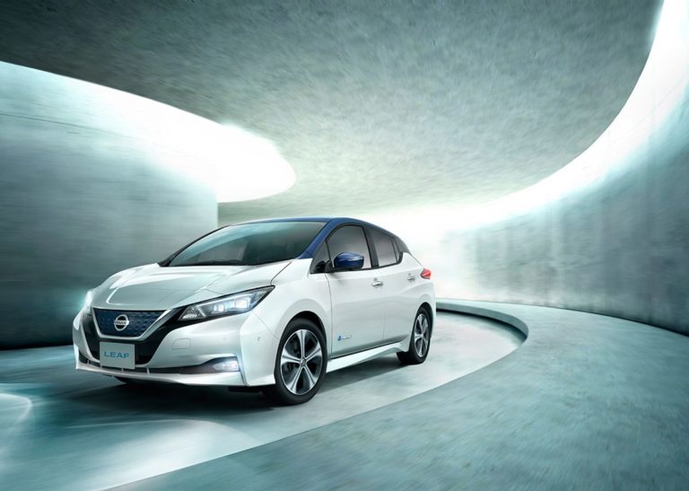 Nissan LEAF, la 100% elettrica compie 10 anni