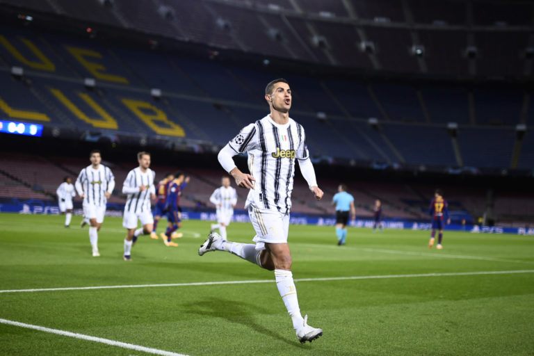 Impresa Juve, 3-0 al Barça al Camp Nou e 1° posto