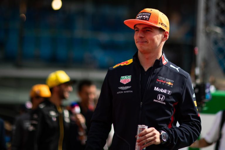 Pole Verstappen su Bottas-Hamilton ad Abu Dhabi