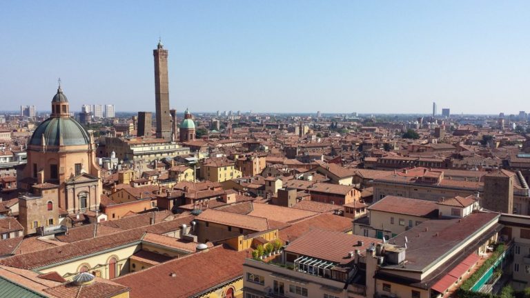 Qualità della vita, nel 2020 vince Bologna, effetto Covid sul Nord