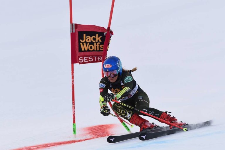 Shiffrin vince il gigante di Courchevel davanti a Brignone