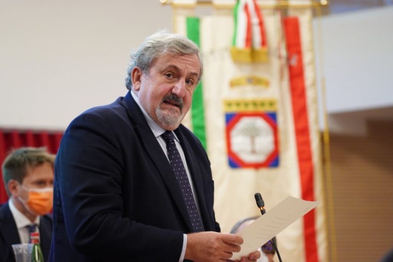 Giunta Puglia approva il bilancio 2021