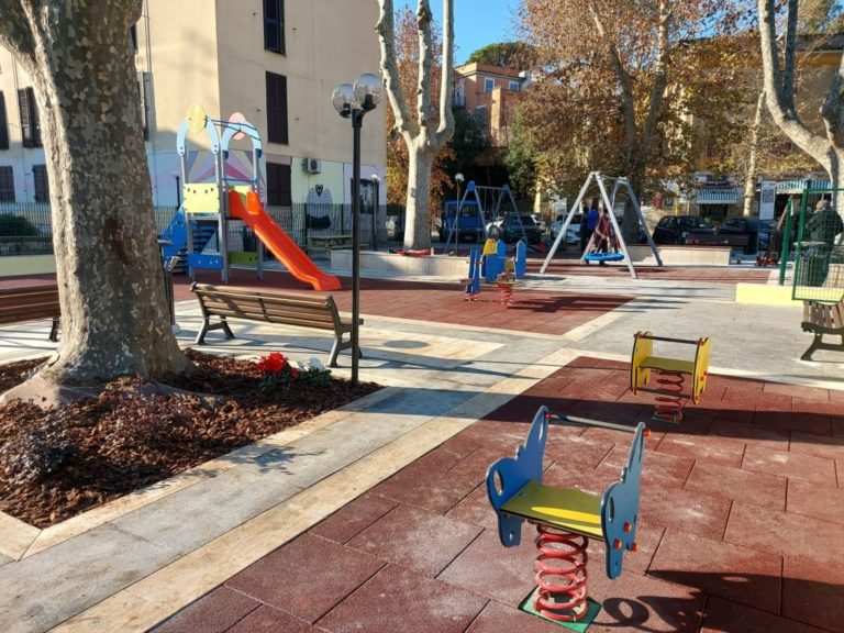 Roma, Zingaretti “Nuova area verde con parco giochi al Trullo”