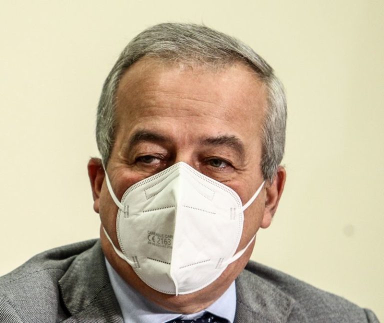 Coronavirus, Locatelli “La variante inglese non è più grave”
