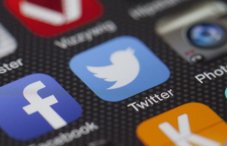 Privacy web, fiducia in autorità pubbliche analizzata da reboot