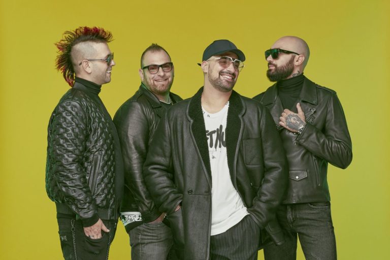 Boomdabash, 11 dicembre esce “Don’t worry” The Best of