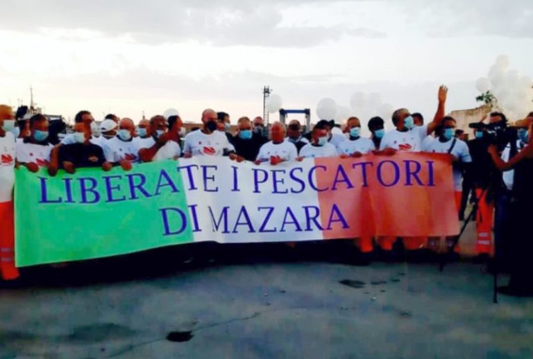 Liberati i pescatori rapiti in Libia