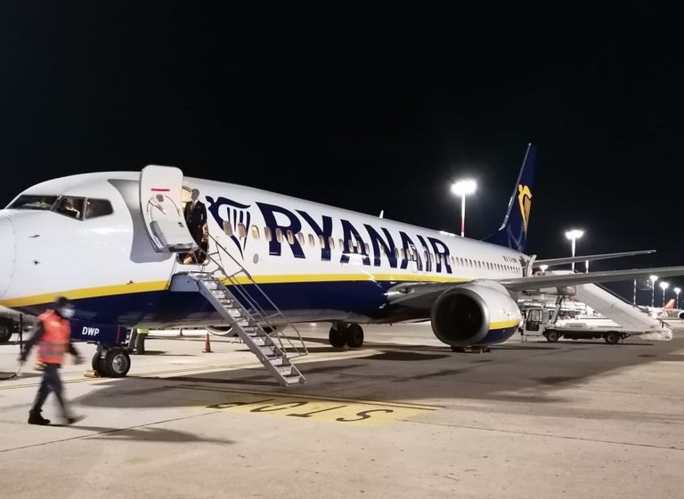 Covid, 134 passeggeri da Londra a Palermo, doppio tampone e quarantena