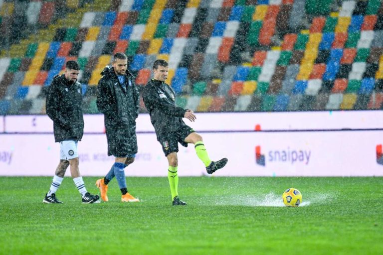 Niente gol fra Roma e Sassuolo, rinviata Udinese-Atalanta