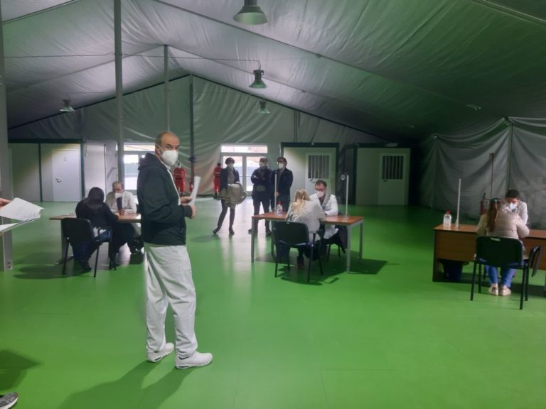 Vaccino, Bardi inaugura padiglione Qatar al San Carlo di Potenza