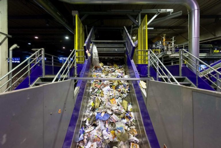 Rifiuti, riciclo plastica in crescita anche durante il lockdown